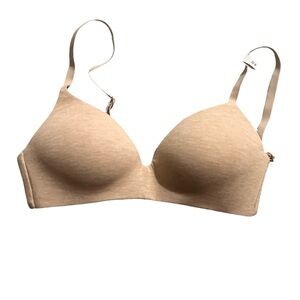 Gap Breathe Wireless Bra (Rugby Tan)